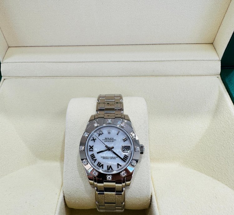 Rolex Lady-datejust Pearlmaster Masterpiece 81319 18k White Gold 34mm Mop Dial 12 Diamond Bezel Unworn
