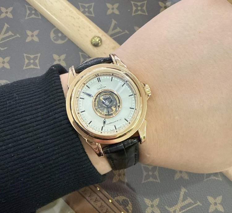 Omega De Ville Central Tourbillon 5933 30 32
