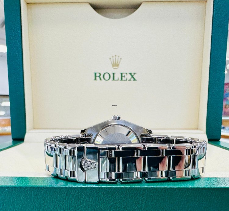 Rolex Lady-datejust Pearlmaster Masterpiece 81319 18k White Gold 34mm Mop Dial 12 Diamond Bezel Unworn
