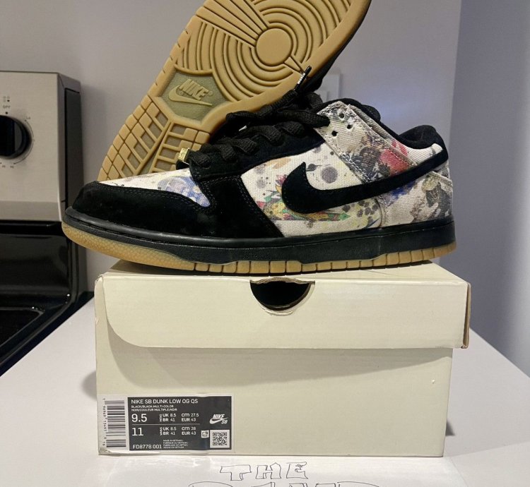 Supreme Nike Sb Dunk Low Og Qs Rammellzee