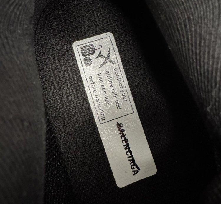 1500 Balenciaga Track Led Sneaker Black New Box Authentic