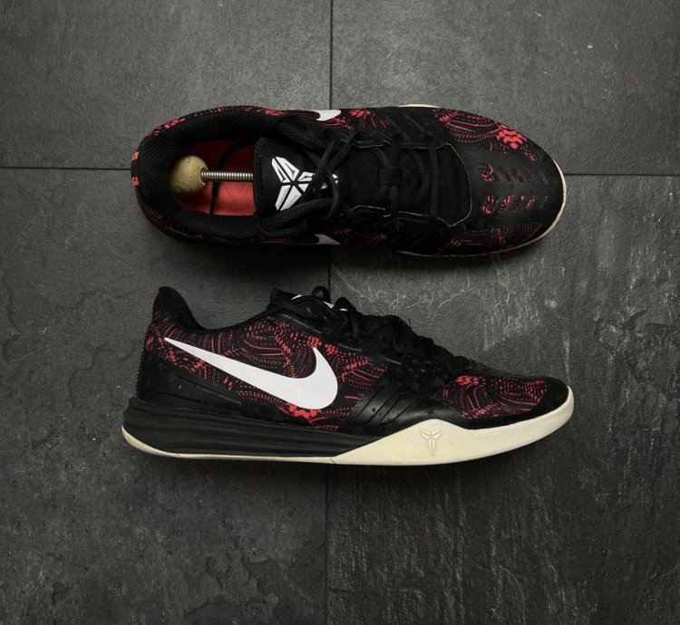 Nike Kobe Mentality Bright Crimson