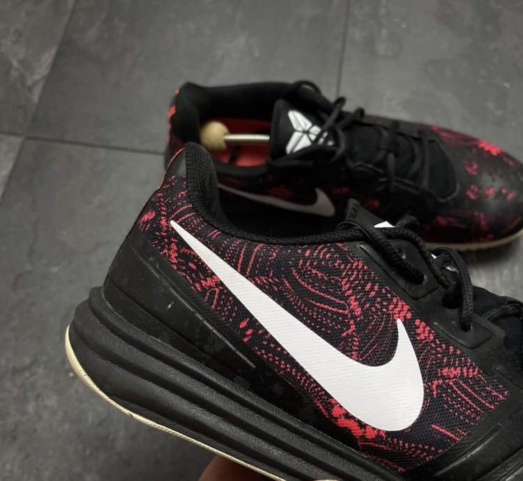Nike Kobe Mentality Bright Crimson