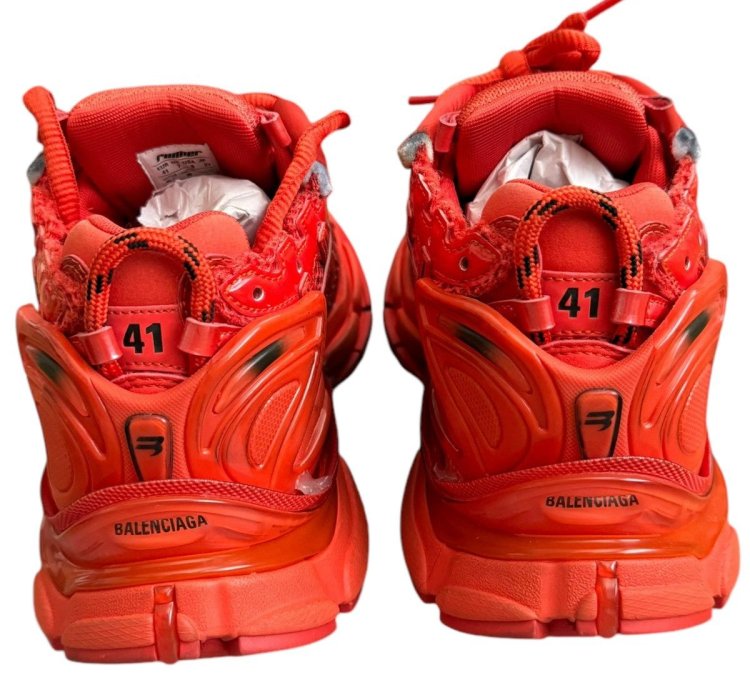 41 Red Reconstructed Runner