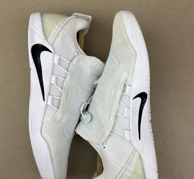 Nike Kobe Nxt White Basketball Shoes