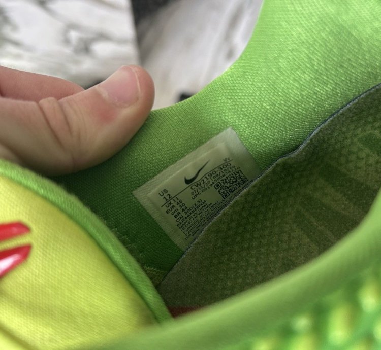 Nike Kobe Protro 6 Grinch - Size 12