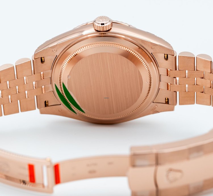 Rolex New 2025 336935 Blue Saros 18kt Rose Gold Jubilee Bracelet
