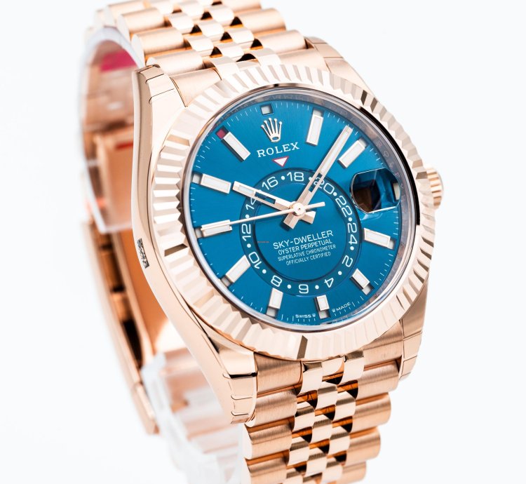 Rolex New 2025 336935 Blue Saros 18kt Rose Gold Jubilee Bracelet
