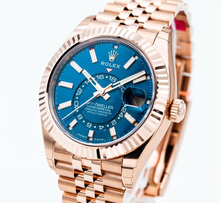 Rolex New 2025 336935 Blue Saros 18kt Rose Gold Jubilee Bracelet
