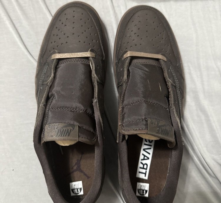 Travis Air Jordan 1 Low Mocha