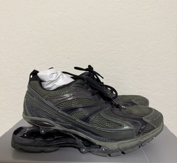 Balenciaga -pander Sneaker Dark Green 44