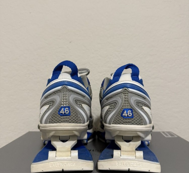 Balenciaga -pander Sneaker Grey Blue 46