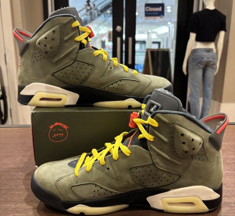 Travis Scoot Jordan 6 High Green