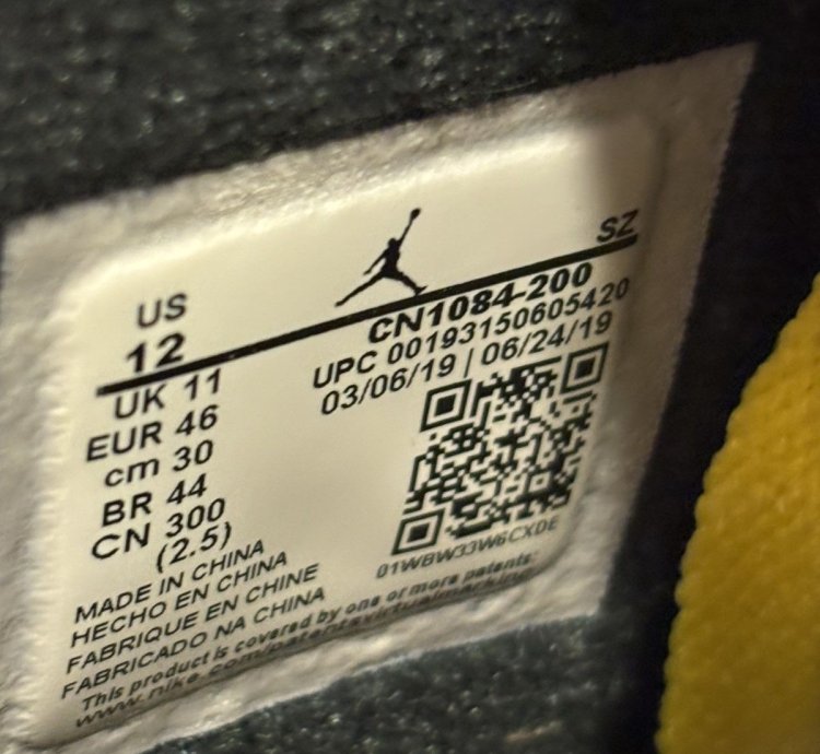 Travis Scoot Jordan 6 High Green
