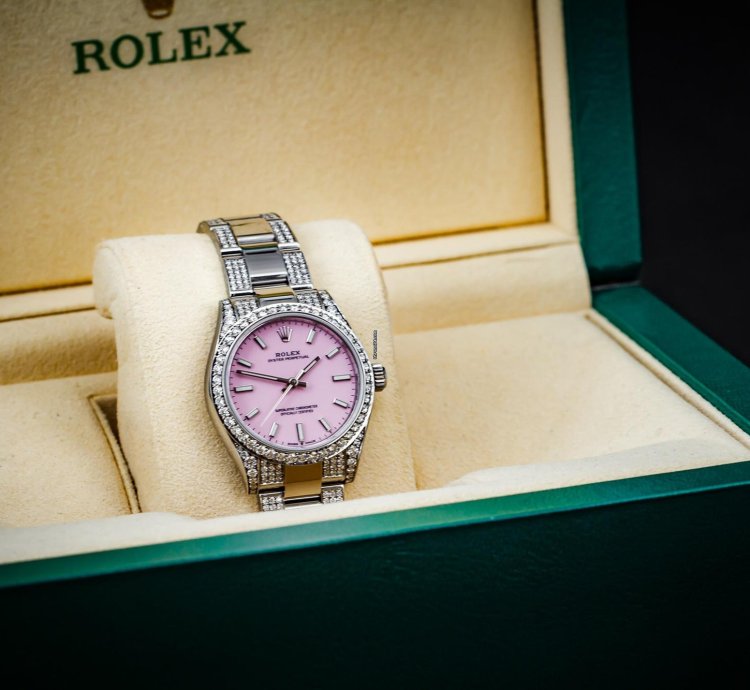 Rolex Oyster Perpetual 31 Iced Candy Pink