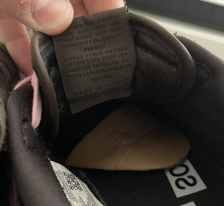 Travis Scotr Jordan 1 Low Velvet Brown 9 5 Used