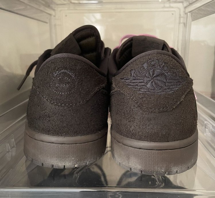 Travis Scotr Jordan 1 Low Velvet Brown 9 5 Used