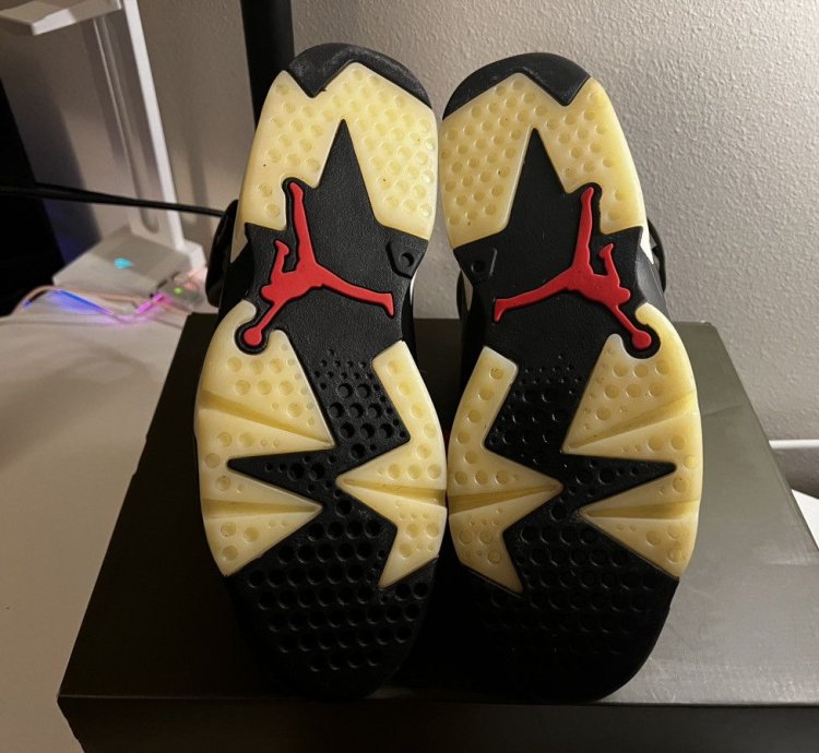 Travis Scott 6 Olive