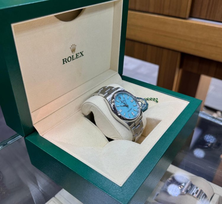Rolex Oyster Perpetual 41 124300