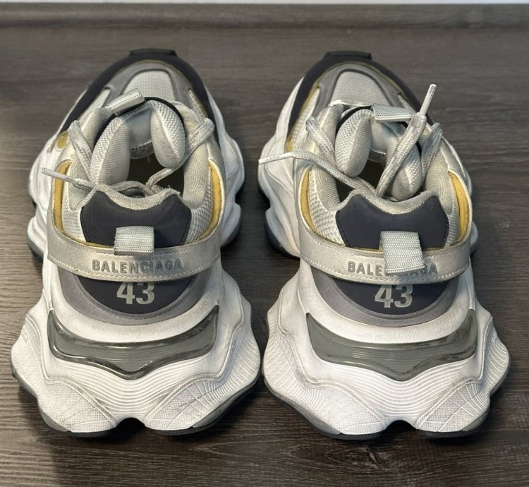 Balenciaga 3b Cargo Sneakers Eu 43
