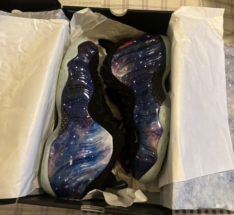 Air Foamposite One Galaxy 2025 ds In Hand