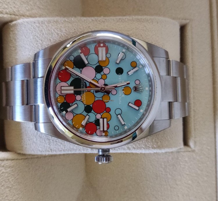 Rolex Oyster Perpetual 41 124300 41 Celebration Dial stickers