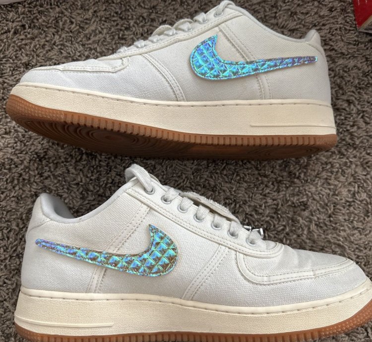 Travis Scott Air Force 1 Sail