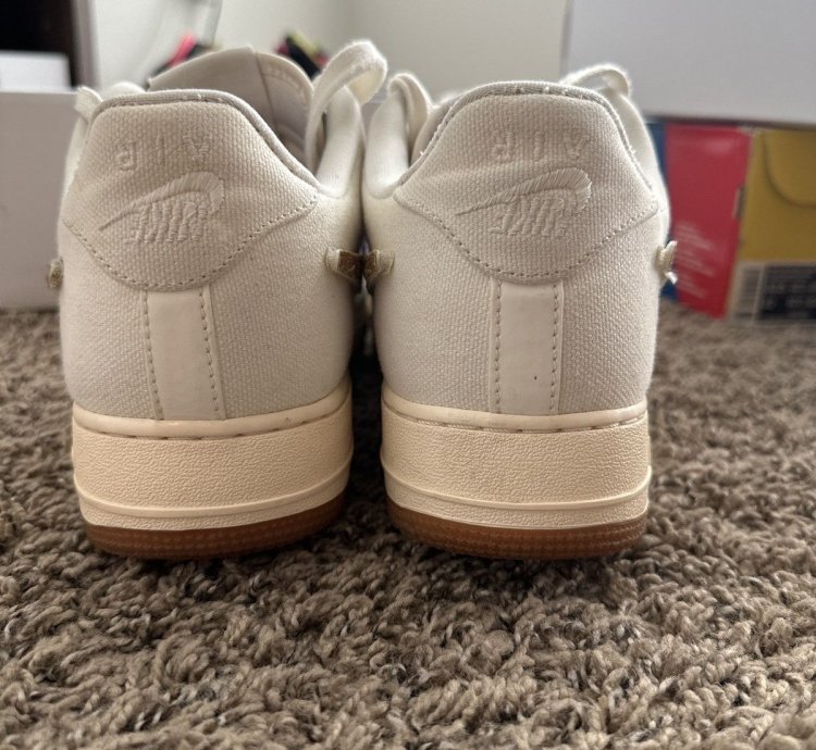 Travis Scott Air Force 1 Sail