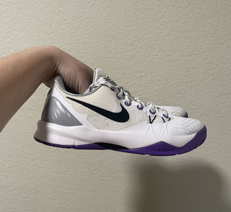Nike Kobe White And Purple