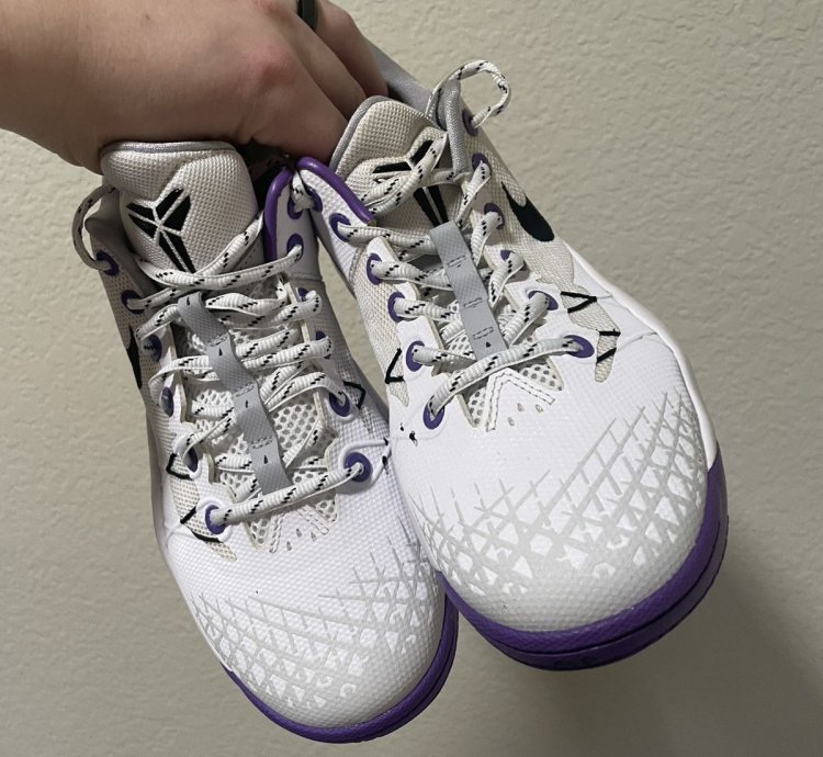 Nike Kobe White And Purple