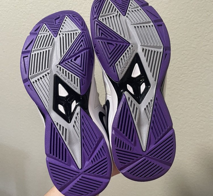Nike Kobe White And Purple