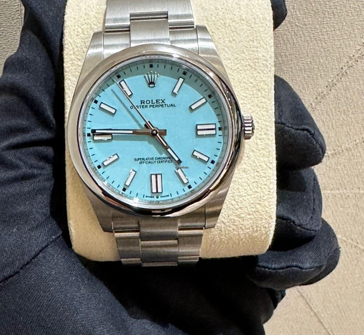 Rolex Oyster Perpetual 41 124300 Oyster Perpetual 41 - Turquoise Dial