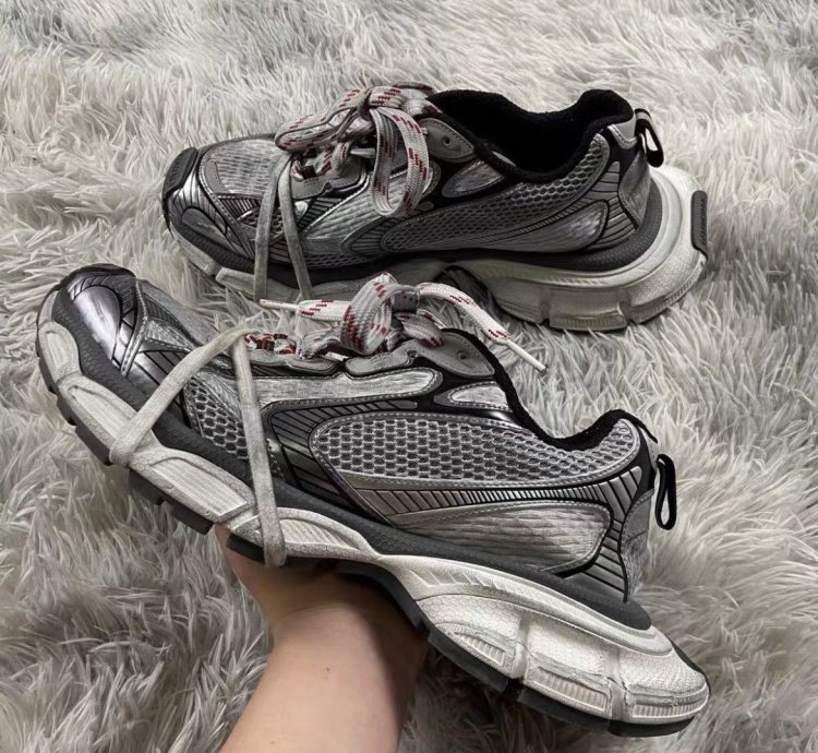 Balenciaga 3xl Offwhite Size 11