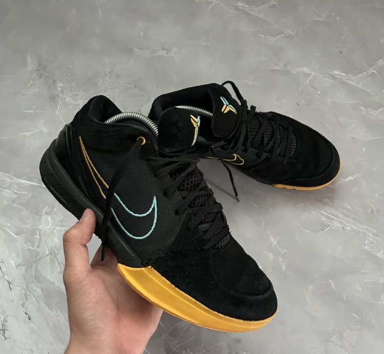 Nike Koby 4 Protro