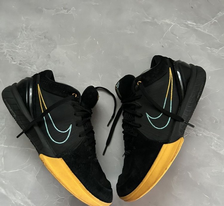 Nike Koby 4 Protro