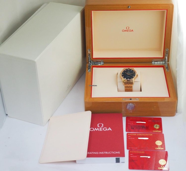 Omega De Ville Hour Vision Co-axial Master Chronometer 433 50 41 22 03 001