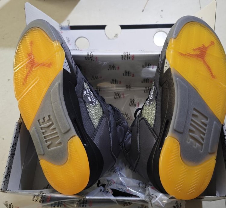 Jordan 5 Retro Off-white Muslin