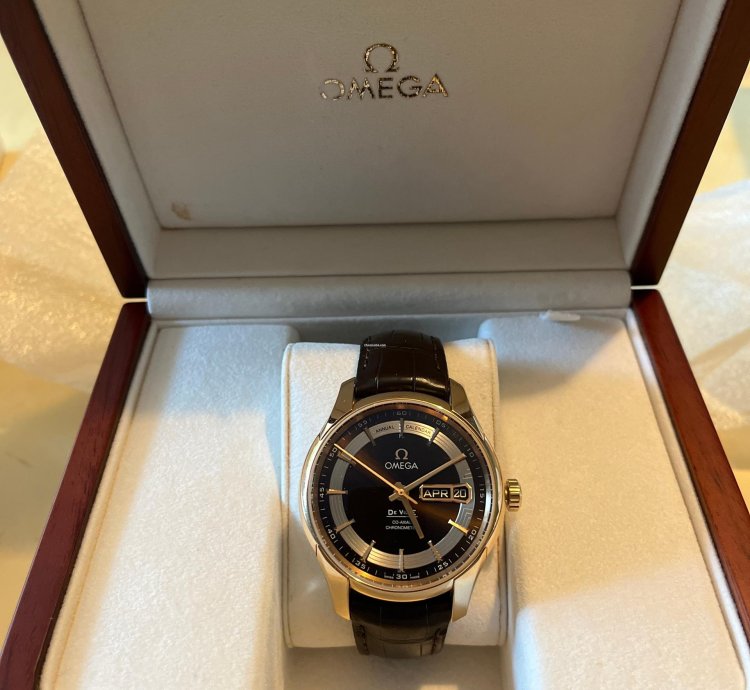 Omega De Ville Hour Vision Complete