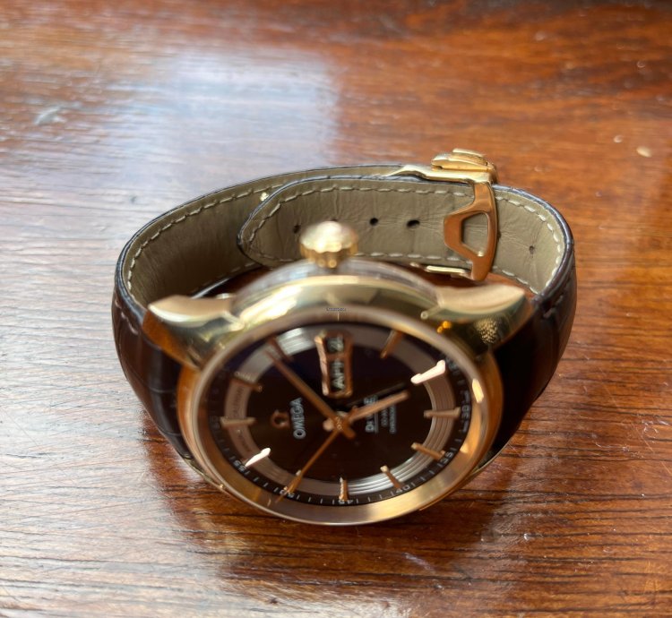 Omega De Ville Hour Vision Complete