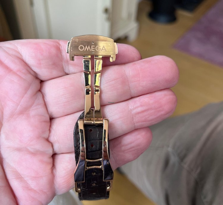 Omega De Ville Hour Vision Complete