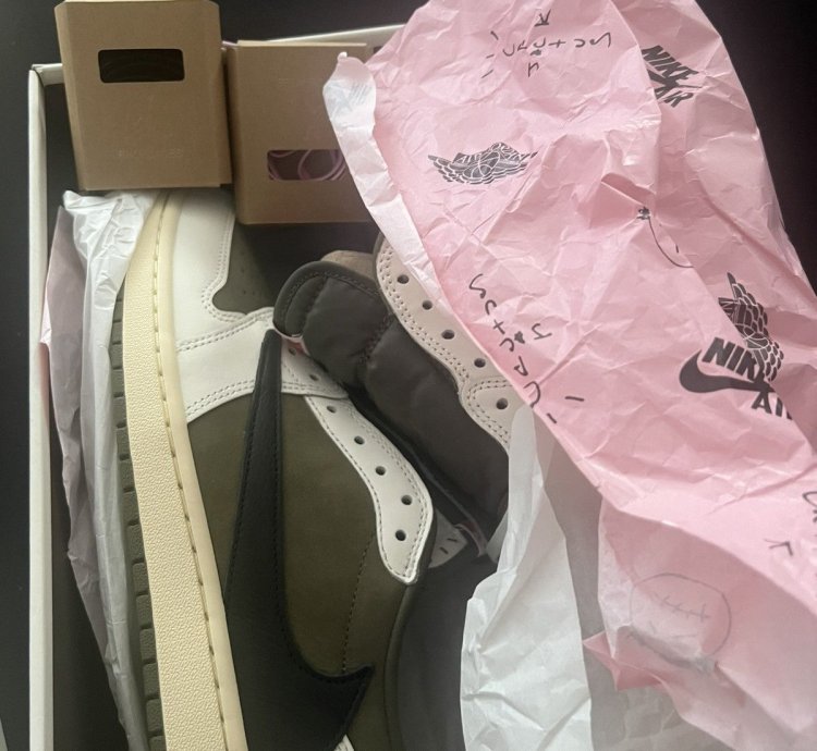 Travis Scott Air Jordan 1 Retro Low Og Sp