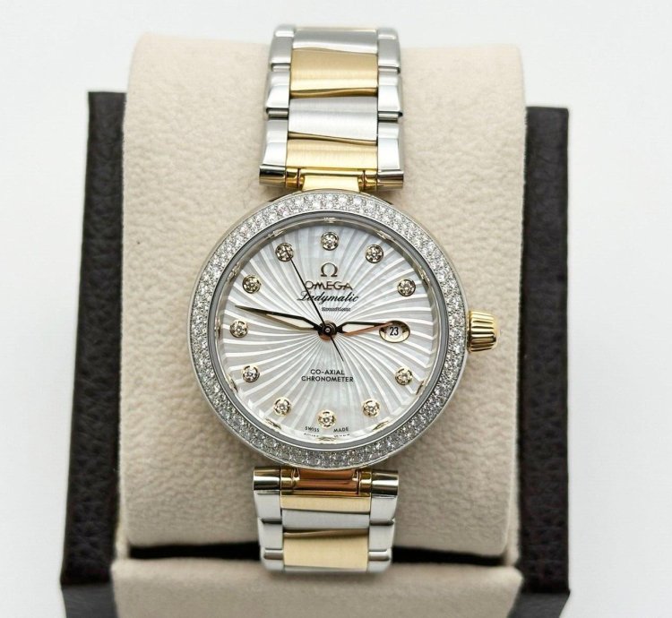 Omega De Ville Ladymatic 425 25 34 20 55 002 Mop Diamonds 18k Yellow Gold Steel