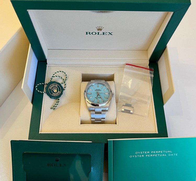 Rolex Oyster Perpetual 41 New Unworn And Full Set