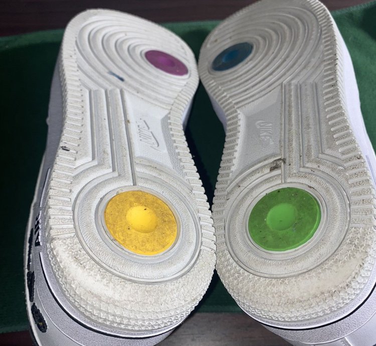 Air Force 1 07 Lv8 3 Peace Love Nike