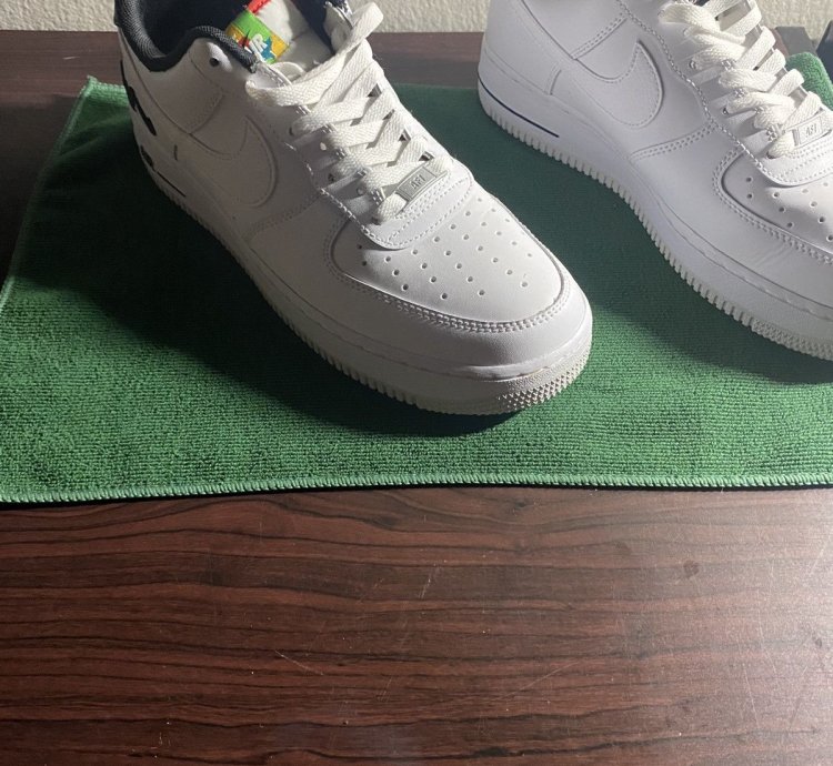 Air Force 1 07 Lv8 3 Peace Love Nike