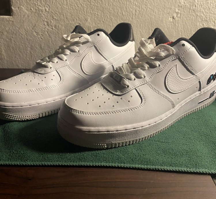 Air Force 1 07 Lv8 3 Peace Love Nike
