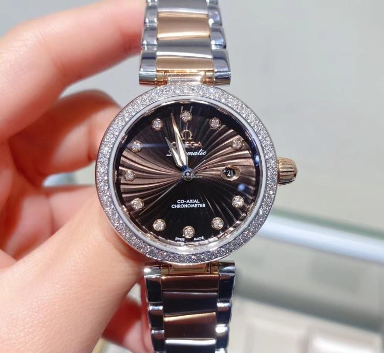 Omega De Ville Ladymatic Co-axial