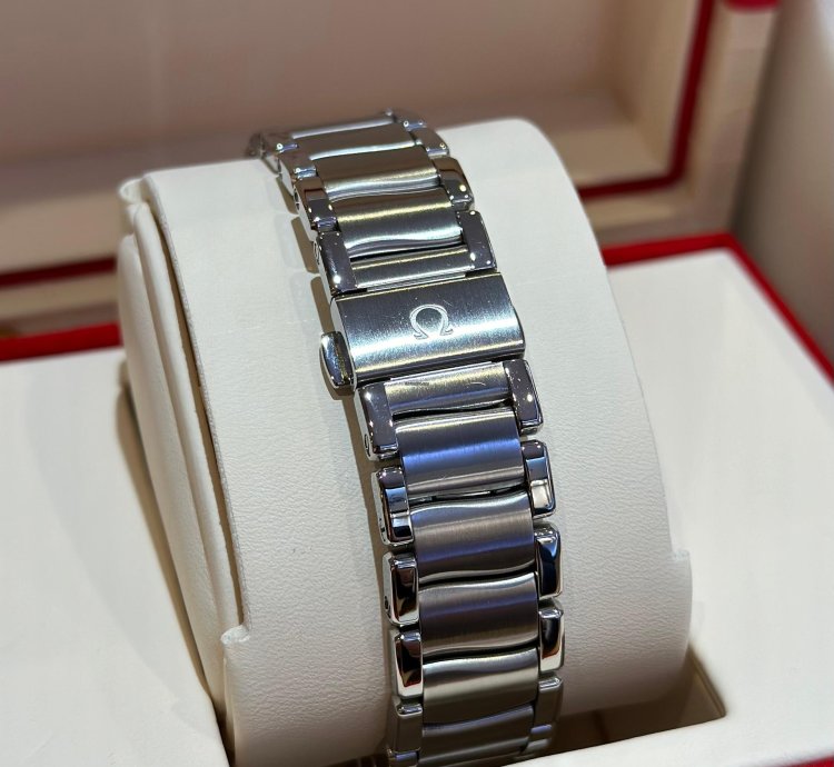 Omega De Ville Ladymatic Co-axial