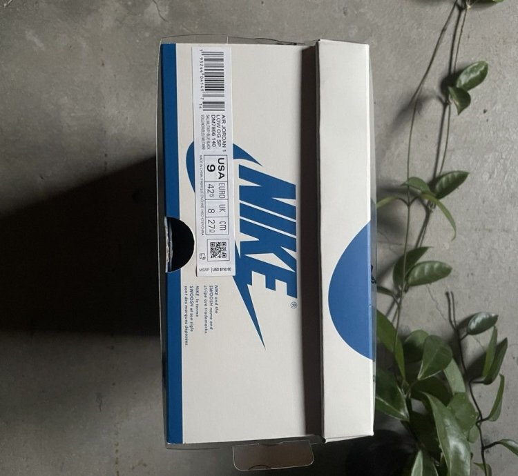 Travis Scott Fragment Jordan 1 Lows