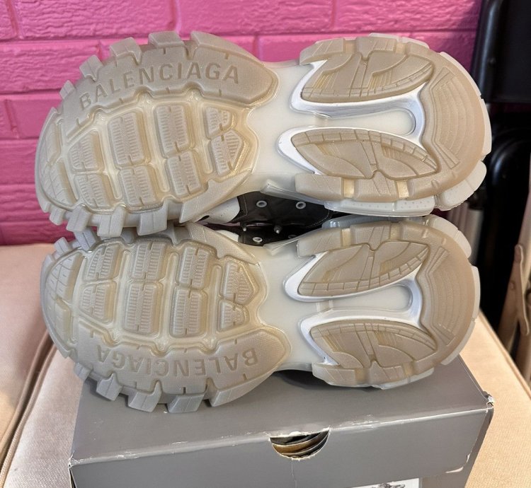 Balenciaga Clear Track Runners 8 41